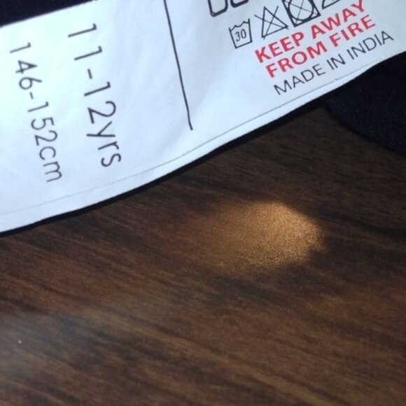 Boohoo girl's short-sleeve top w/Aztec design at top size 11/12 - Picture 7 of 7